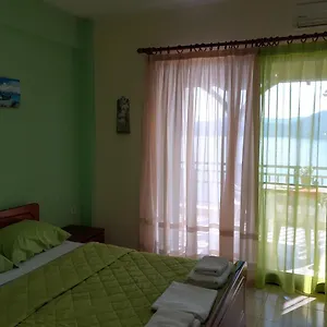 Paradise Apartment